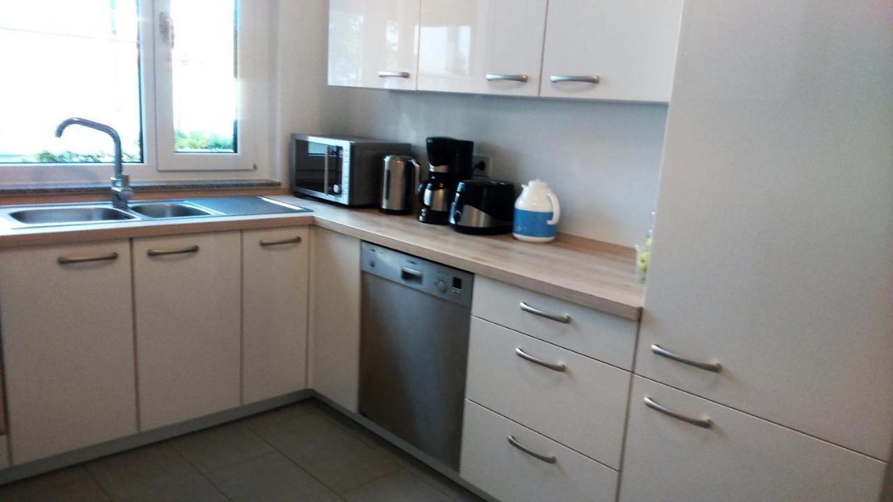 Privat Zimmer Richtung Messe Hanovre Extérieur photo